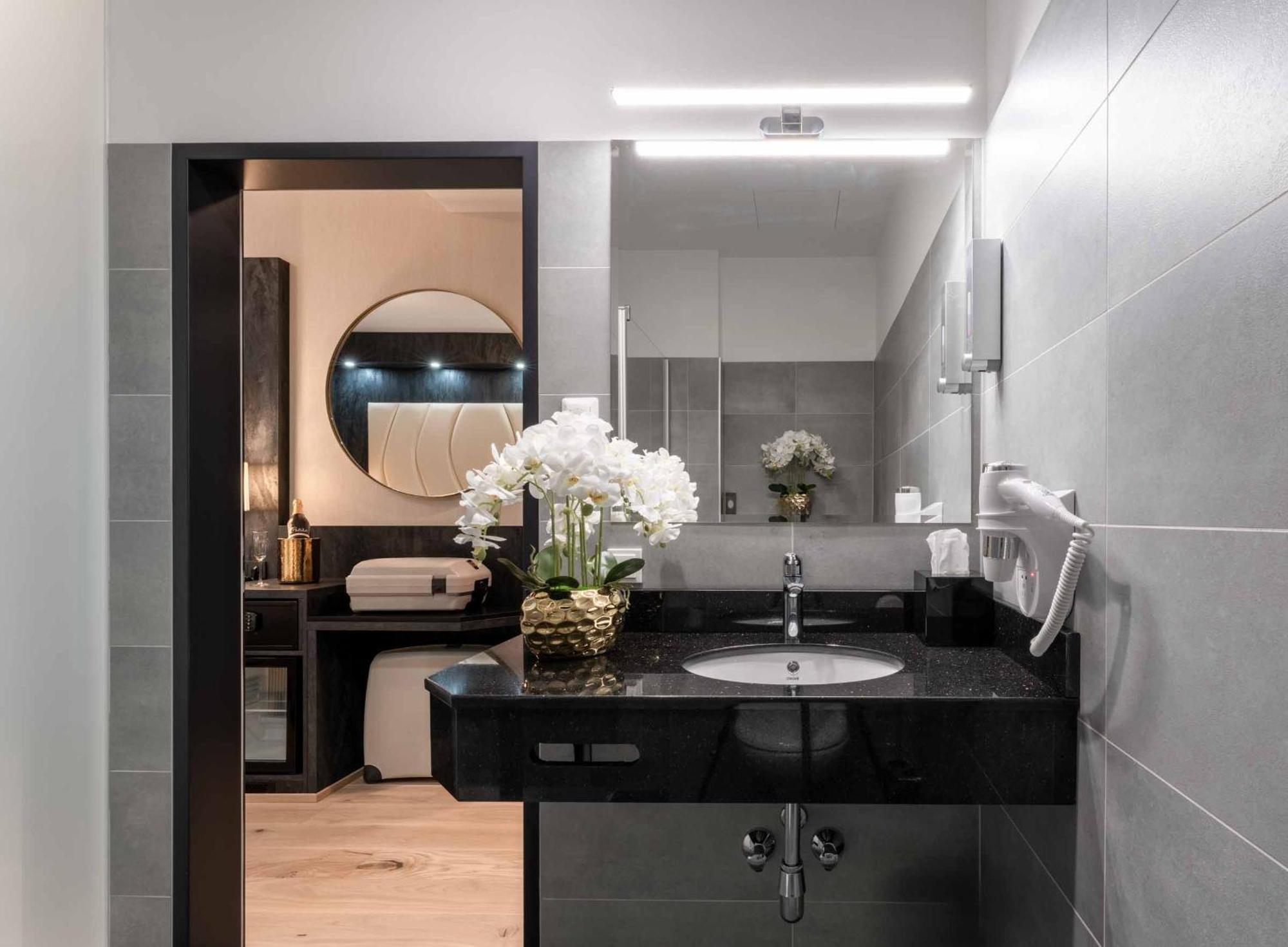 Plaza Residence Wiener Neustadt Zewnętrze zdjęcie